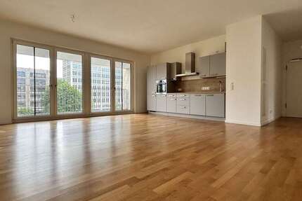 Wohnung zum Mieten in Berlin 2.184 € 94.92 m²