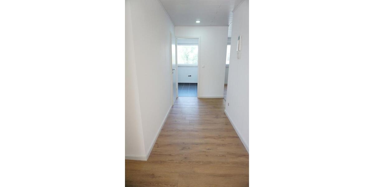 Etagenwohnung Mainaschaff - 4.5 Zimmer, 118 m&sup2;, 1.200&euro; | Angebot:25138039