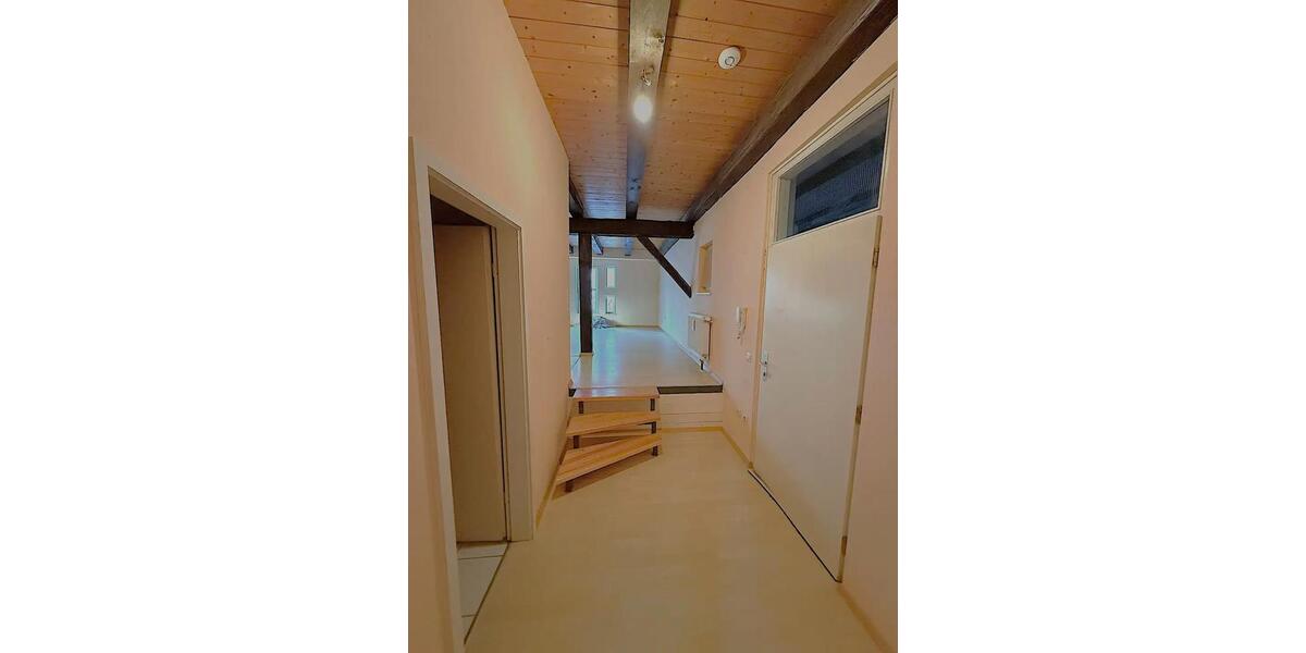 Etagenwohnung Leonberg - 2 Zimmer, 56 m&sup2;, 680&euro; | Angebot:26116347