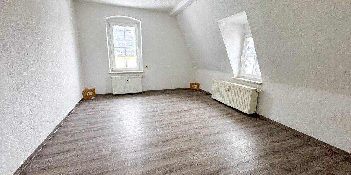Etagenwohnung Grünhain-Beierfeld Beierfeld - 5 Zimmer, 105 m&sup2;, 650&euro; | Angebot:24779028