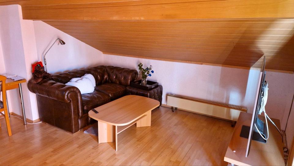 Dachgeschoßwohnung Burgkirchen an der Alz - 1 Zimmer, 40 m&sup2;, 500&euro; | Angebot:25539718