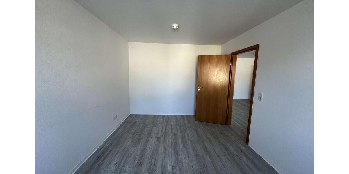 Erdgeschoßwohnung Halberstadt - 2 Zimmer, 64 m&sup2;, 349&euro; | Angebot:25903042