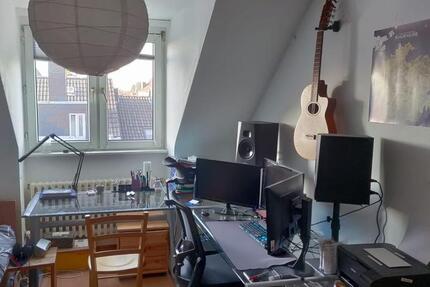 Wohnen auf Zeit Aachen Aachen-Mitte - 8 Zimmer, 180 m&sup2;, 380&euro; | Angebot:25883667