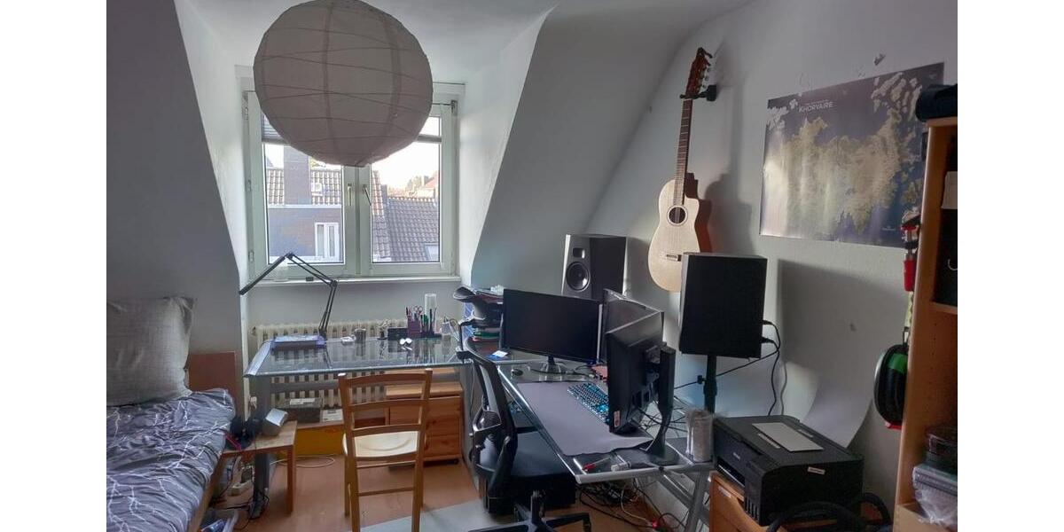 Wohnen auf Zeit Aachen Aachen-Mitte - 8 Zimmer, 180 m&sup2;, 380&euro; | Angebot:25883667