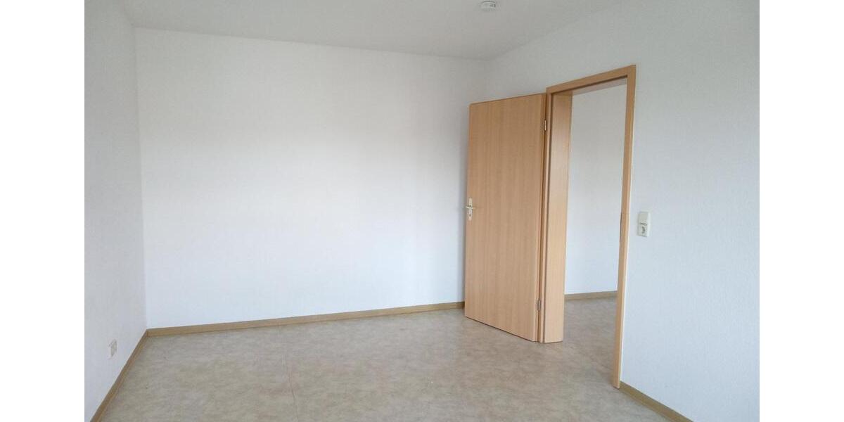 Etagenwohnung Bischofswerda - 2 Zimmer, 51 m&sup2;, 300&euro; | Angebot:25902835