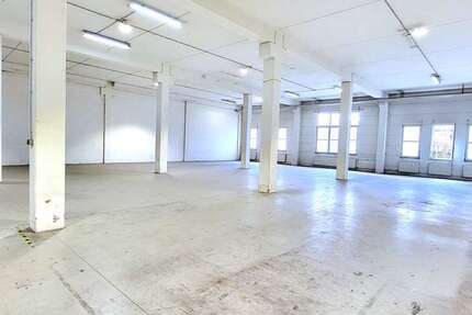 Gewerbeobjekt Barbing - 3.690&euro; | Angebot:25779646