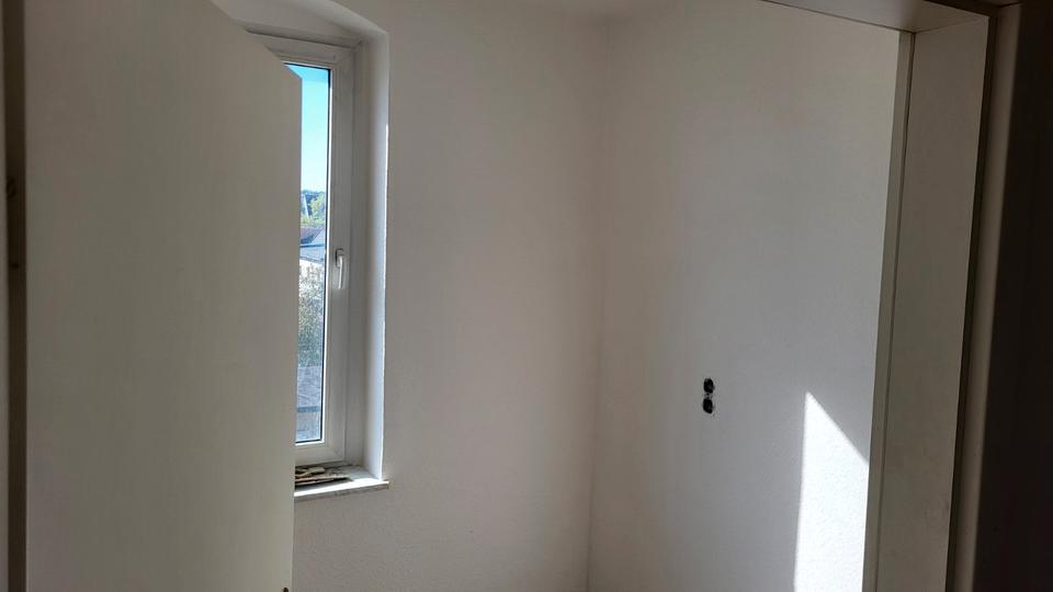 Etagenwohnung Zeitz - 3 Zimmer, 88 m&sup2;, 490&euro; | Angebot:25974882