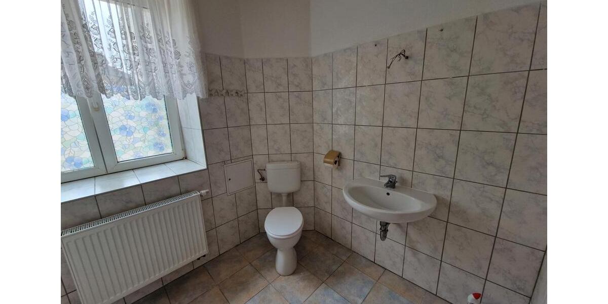 Erdgeschoßwohnung Frohburg - 2 Zimmer, 55 m&sup2;, 327&euro; | Angebot:26453395