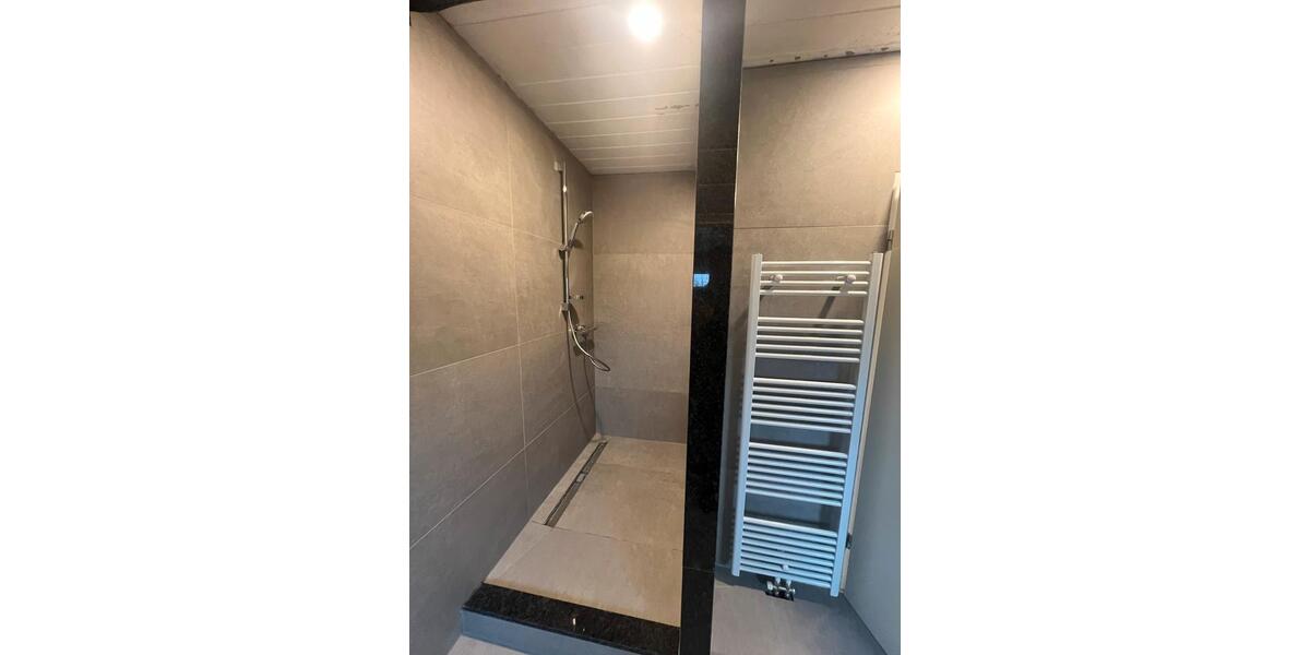 Dachgeschoßwohnung Mönchengladbach Süd - 2 Zimmer, 40 m&sup2;, 600&euro; | Angebot:26322219
