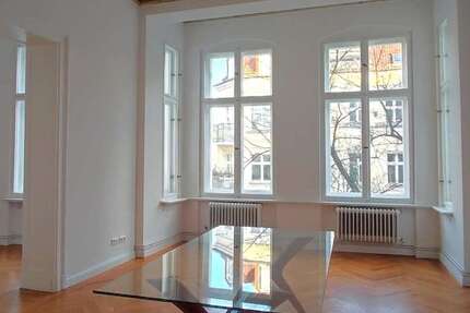 Wohnung Berlin Halensee - 4 Zimmer, 137 m&sup2;, 2.950&euro; | Angebot:25273754