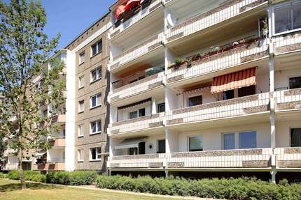 Wohnung Neubrandenburg Datzeberg - 1 Zimmer, 33 m&sup2;, 199&euro; | Angebot:26167315