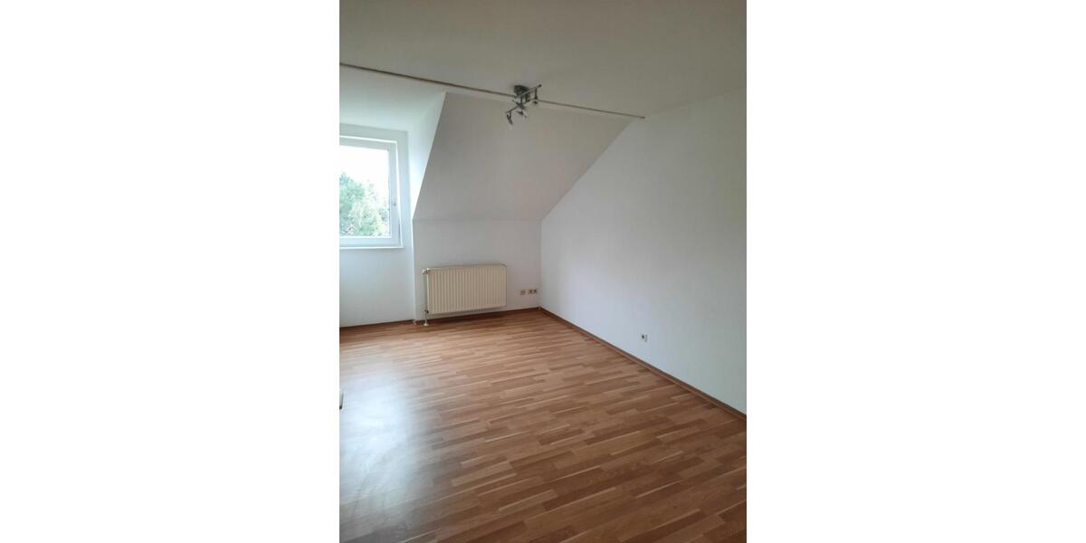 zentral gelegene 2 ZKB - Dachgeschosswohnung in Oldenburg 2 zimmer