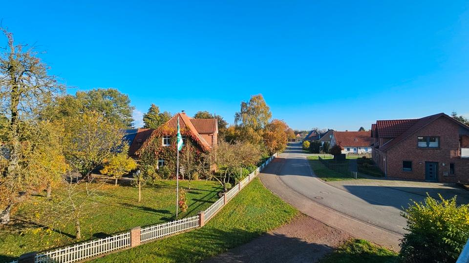 Dachgeschoßwohnung Siedenburg - 4 Zimmer, 135 m&sup2;, 750&euro; | Angebot:18962076