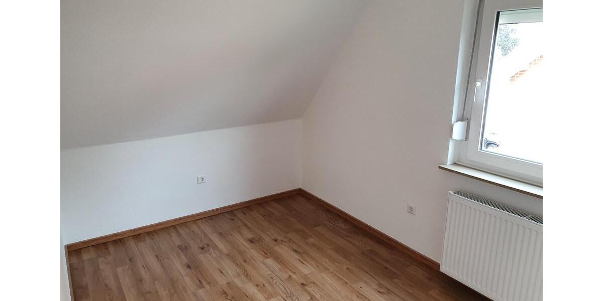 Dachgeschoßwohnung Meppen - 3 Zimmer, 58 m&sup2;, 550&euro; | Angebot:24743417