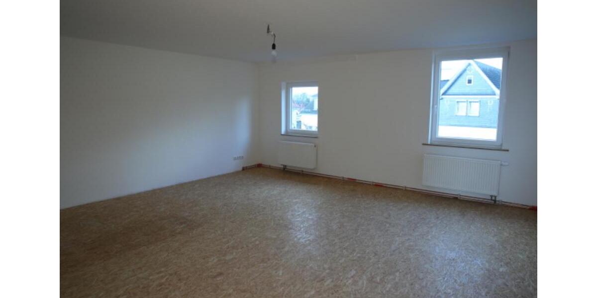 Etagenwohnung Ohrdruf - 6 Zimmer, 215 m&sup2;, 1.200&euro; | Angebot:12321985