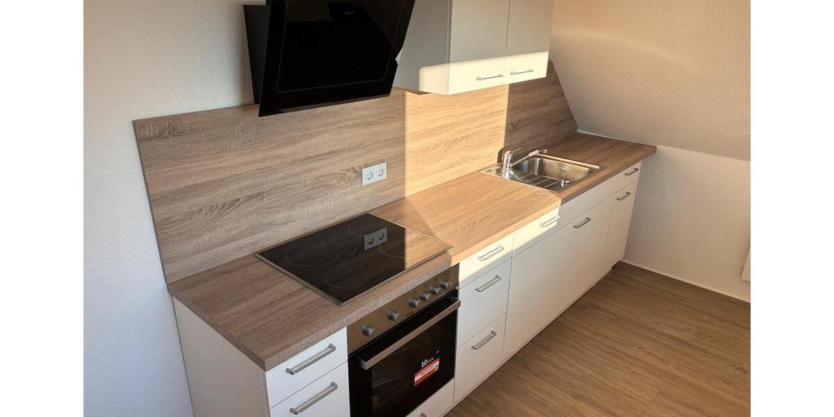 Moderne 4 Zimmer Wohnung frisch saniert 4 zimmer