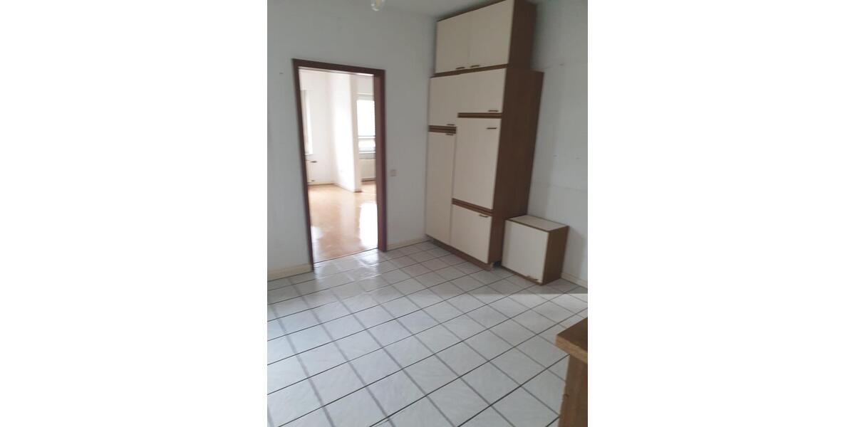 Praktisch geschnittene 3-Zimmer-Wohnung in gut angebundener Lage von Moers-Schwafheim zu vermieten 3 zimmer