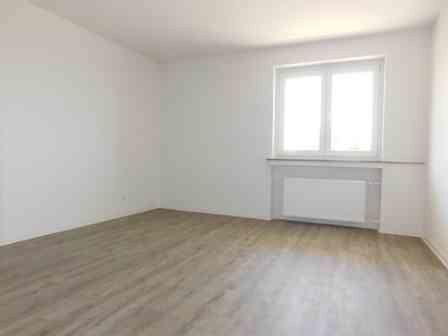 Etagenwohnung Krefeld Gellep-Stratum - 2 Zimmer, 70 m&sup2;, 666&euro; | Angebot:26141878