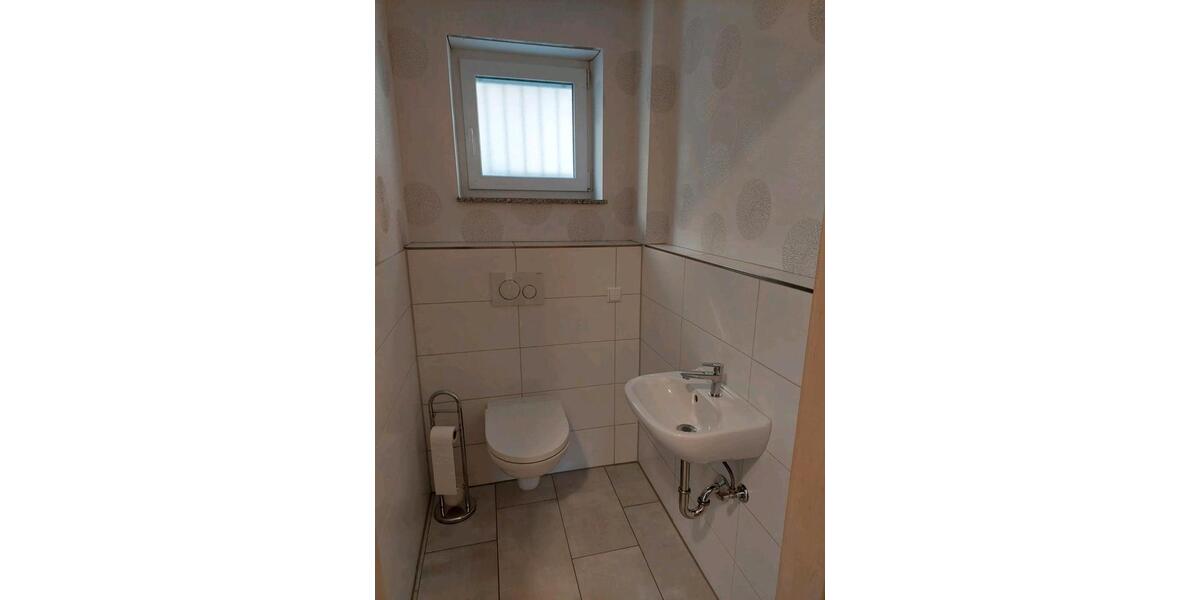 Etagenwohnung Weinsberg - 2 Zimmer, 85 m&sup2;, 940&euro; | Angebot:26637761