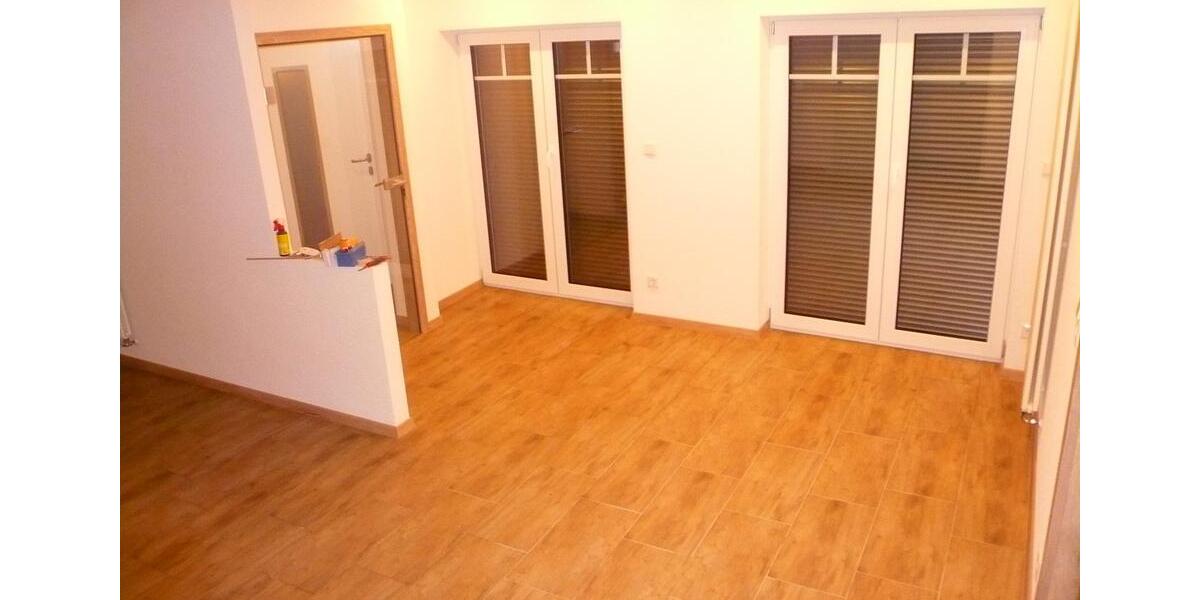 2 ZKB Wohnung - Neuhof Ortsmitte - möbliert unmöbeliert ab Feb 2 zimmer