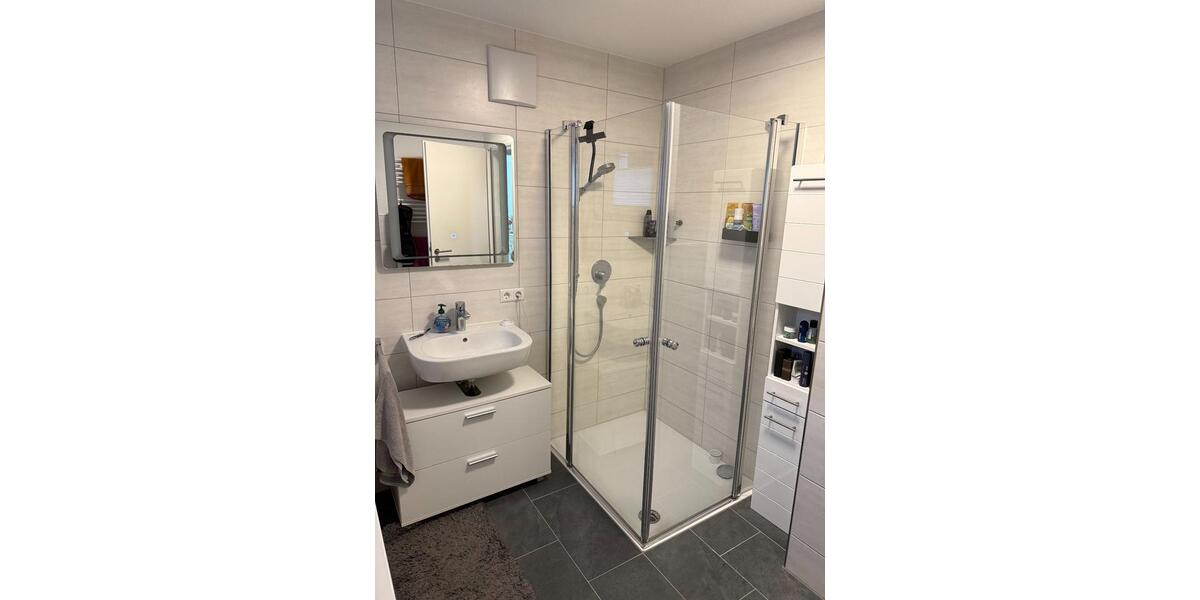 Erdgeschoßwohnung Weinstadt - 3 Zimmer, 119 m&sup2;, 1.602&euro; | Angebot:24753498