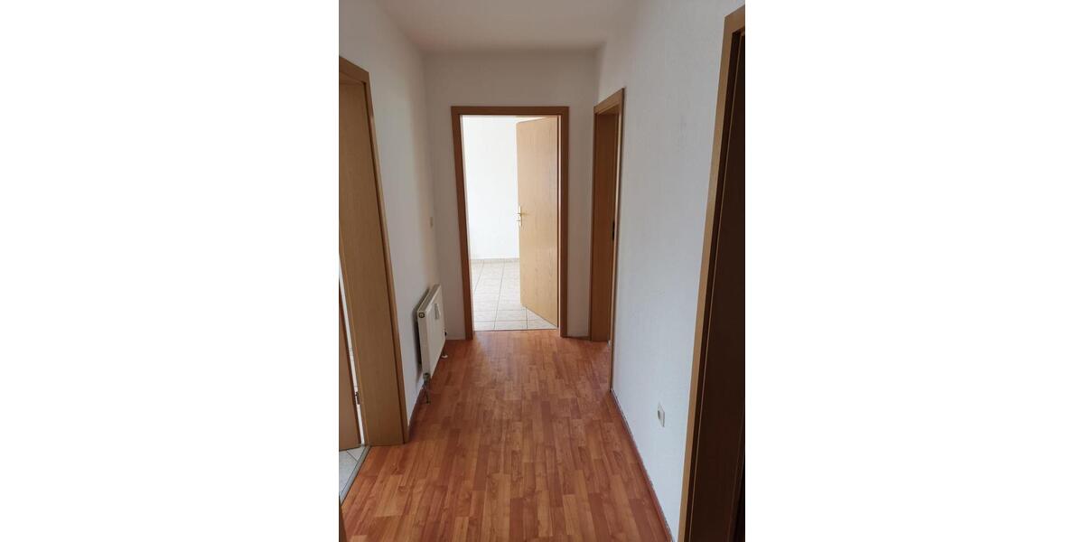 Erdgeschoßwohnung Wurzen - 2 Zimmer, 55 m&sup2;, 330&euro; | Angebot:25444212