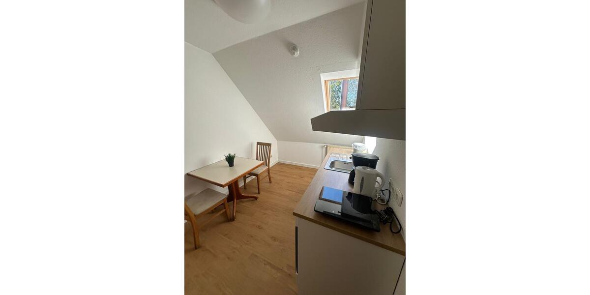Wohnen auf Zeit Otter - 10 Zimmer, 22 m&sup2;, 22&euro; | Angebot:26214710