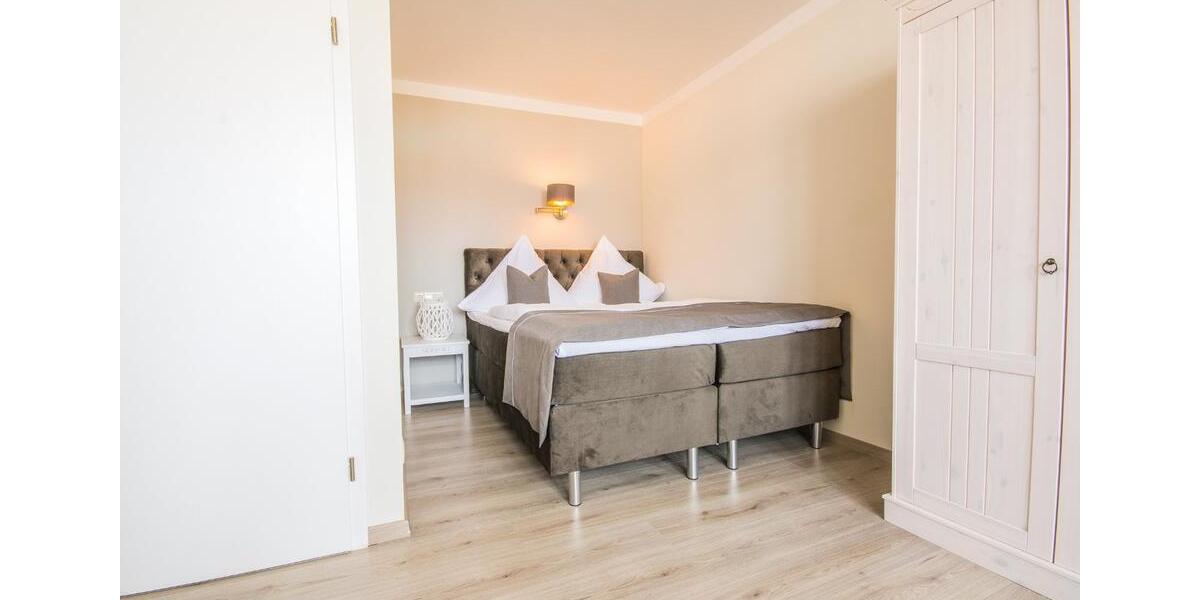 Dachgeschoßwohnung Ueckermünde - 2 Zimmer, 48 m&sup2;, 890&euro; | Angebot:25906084