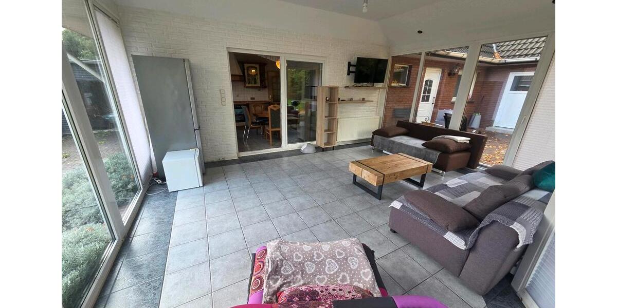 Erdgeschoßwohnung Papenburg - 4 Zimmer, 155 m&sup2;, 550&euro; | Angebot:25385588