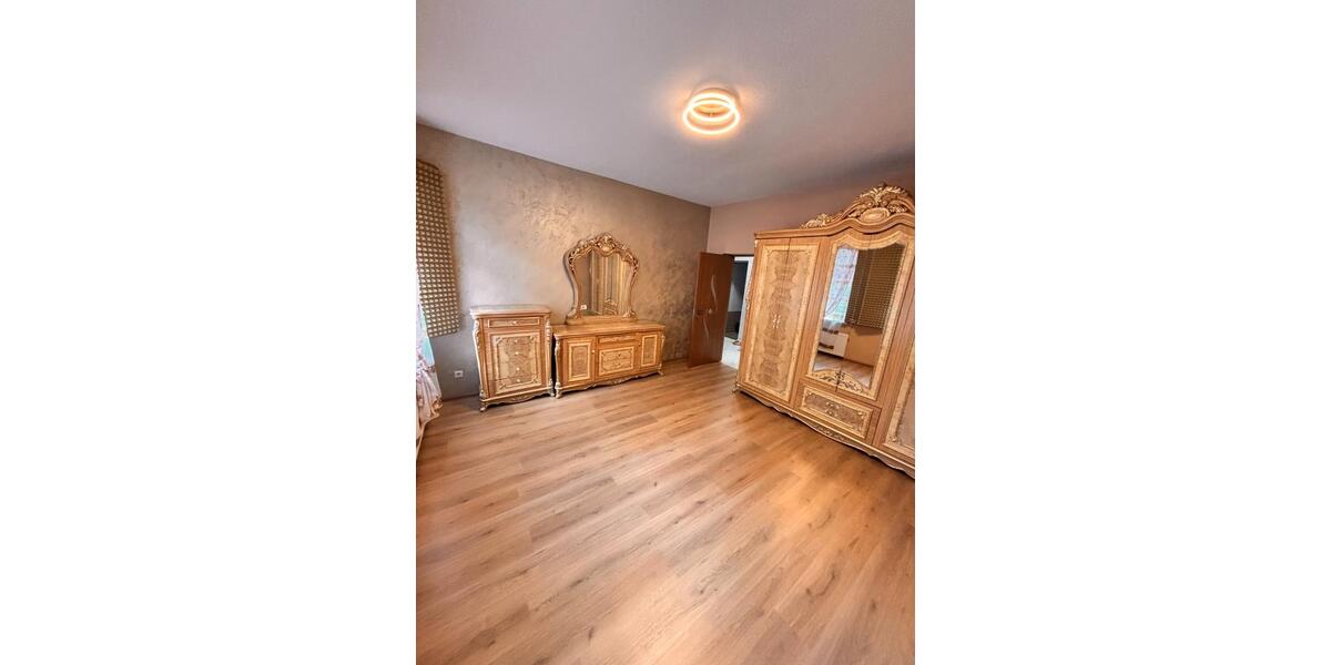 Erdgeschoßwohnung Wilkau-Haßlau Haßlau - 5 Zimmer, 115 m&sup2;, 750&euro; | Angebot:26568323