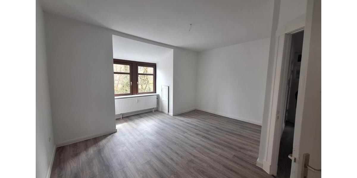 Dachgeschoßwohnung Flensburg Altstadt - 3 Zimmer, 83 m&sup2;, 750&euro; | Angebot:26069149