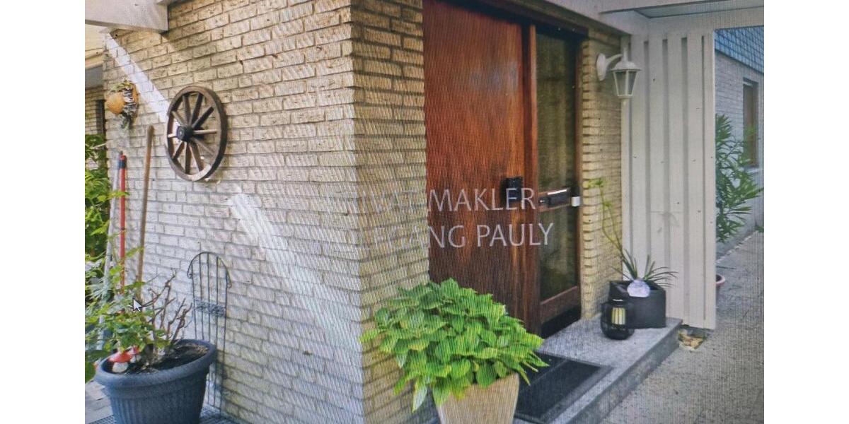 Etagenwohnung Grefrath - 3 Zimmer, 90 m&sup2;, 990&euro; | Angebot:26045482