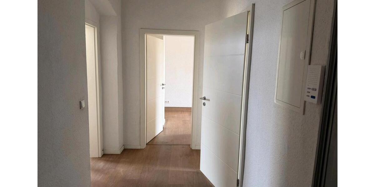 Etagenwohnung Freiberg - 1 Zimmer, 51 m&sup2;, 308&euro; | Angebot:26038950