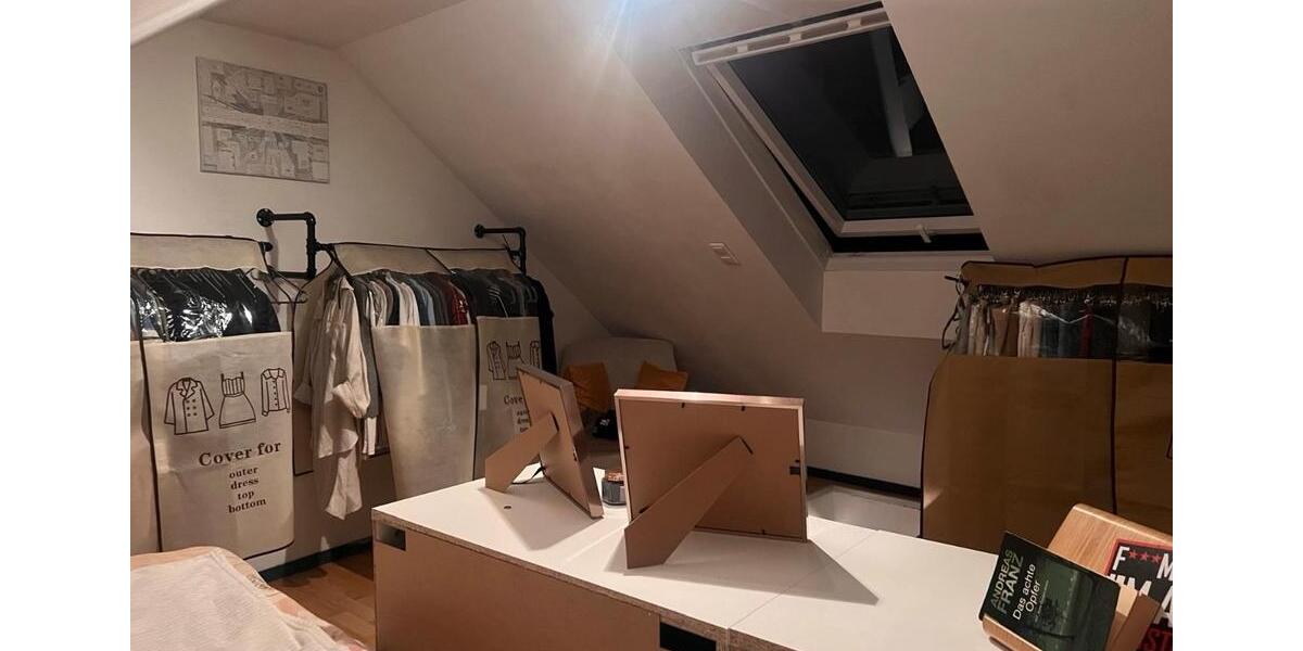 Dachgeschoßwohnung Aachen Aachen-Mitte - 1 Zimmer, 30 m&sup2;, 445&euro; | Angebot:26301717