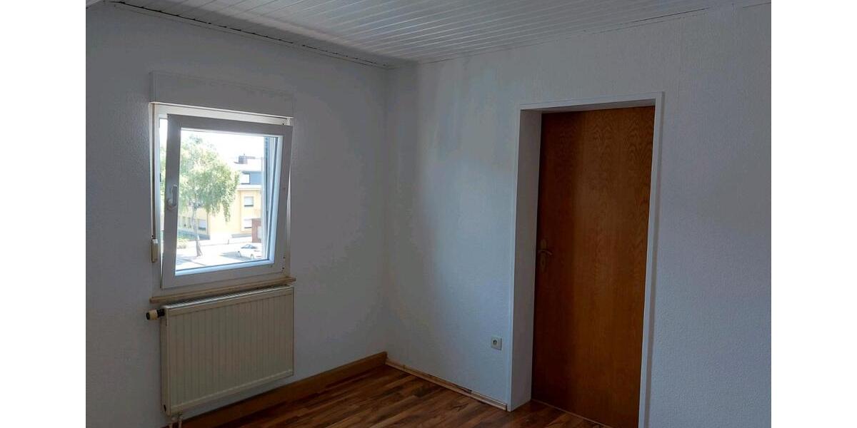 Dachgeschoßwohnung Stolberg (Rhld.) Gressenich - 2 Zimmer, 45 m&sup2;, 550&euro; | Angebot:25378611