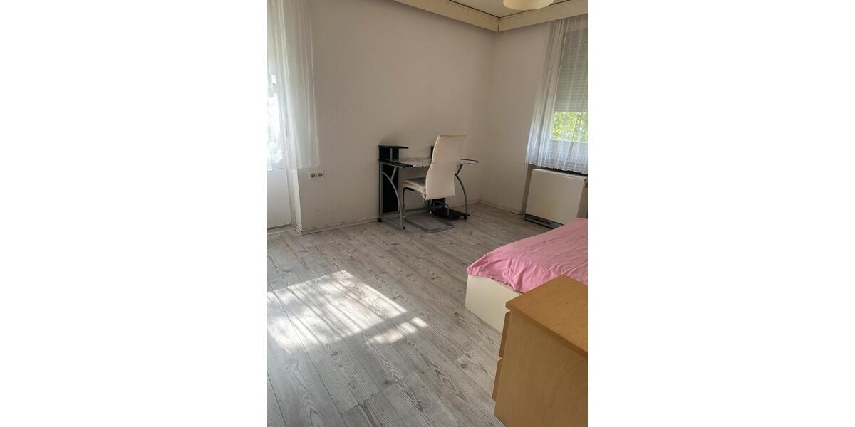 Wohnen auf Zeit Stuttgart Vaihingen - 1 Zimmer, 18 m&sup2;, 620&euro; | Angebot:26287082