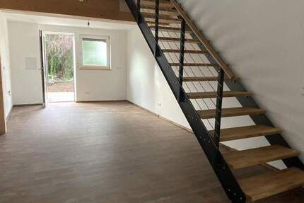 Gewerbeobjekt Untereisesheim - 750&euro; | Angebot:24608622