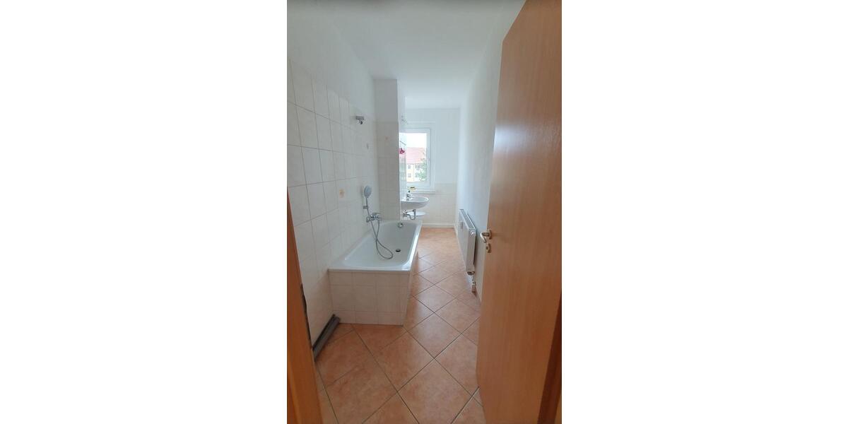 Etagenwohnung Neukirch/Lausitz Lausitz - 3 Zimmer, 63 m&sup2;, 320&euro; | Angebot:26381224