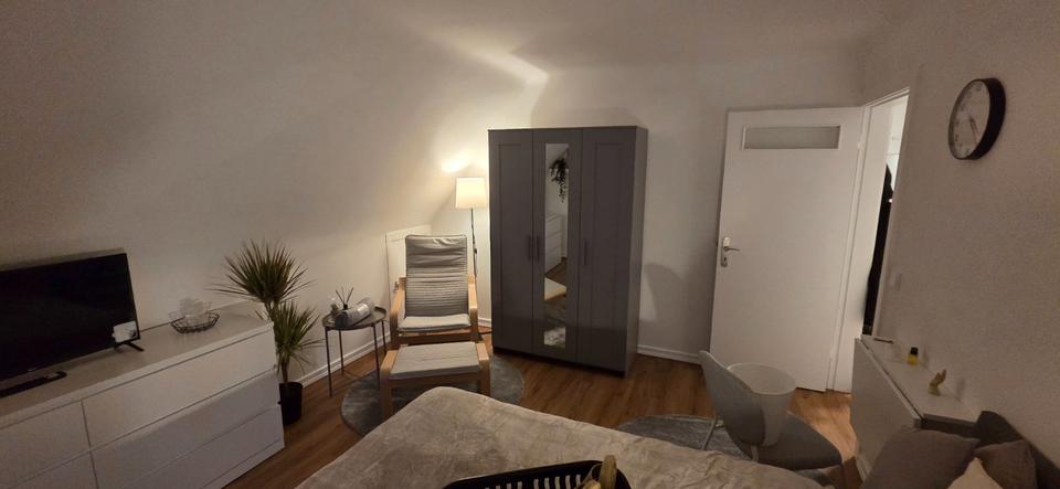 Wohnen auf Zeit Hamburg Wandsbek - 1 Zimmer, 51 m&sup2;, 820&euro; | Angebot:26536296