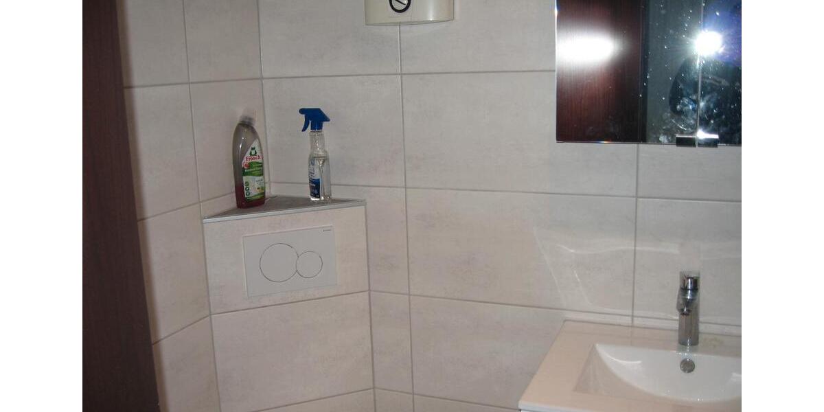 Dachgeschoßwohnung Schwalmstadt - 2 Zimmer, 65 m&sup2;, 390&euro; | Angebot:26592079