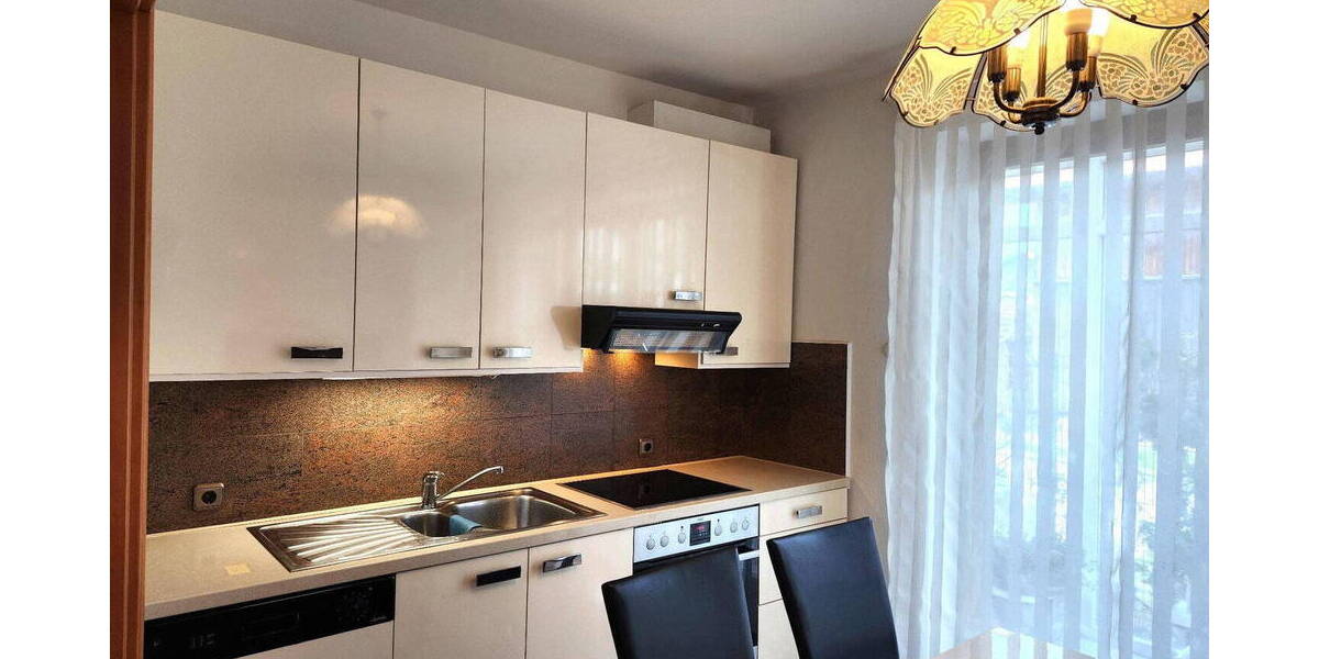 Etagenwohnung Zorneding - 2 Zimmer, 90 m&sup2;, 1.450&euro; | Angebot:26190428