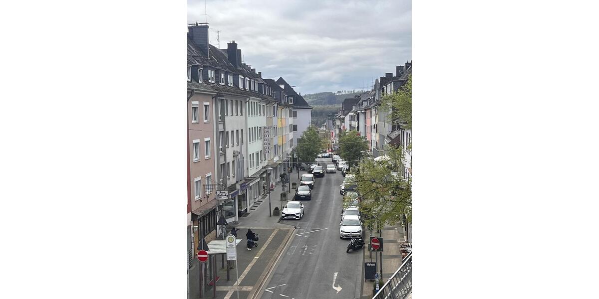 Etagenwohnung Siegen - 3 Zimmer, 79 m&sup2;, 760&euro; | Angebot:25105161