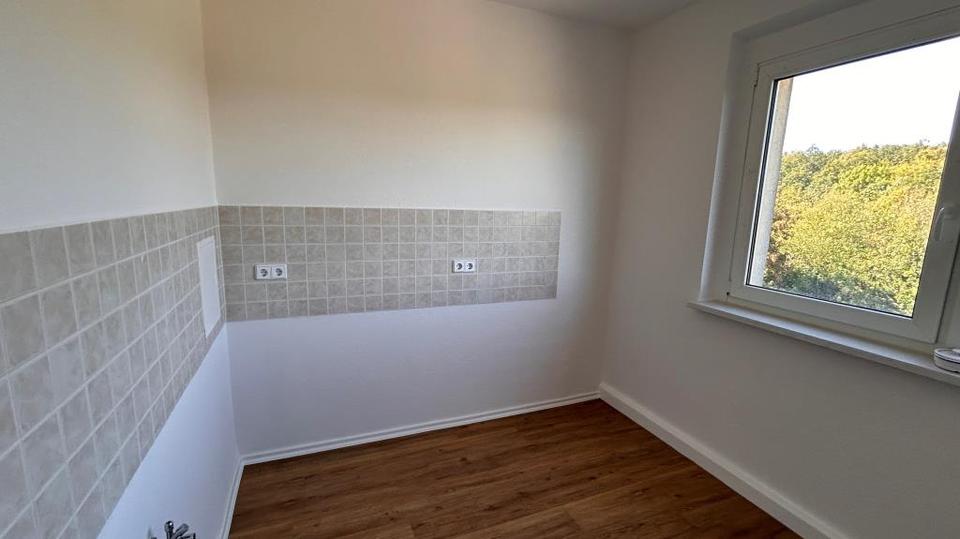 Etagenwohnung Grimma - 3 Zimmer, 62 m&sup2;, 410&euro; | Angebot:25872494