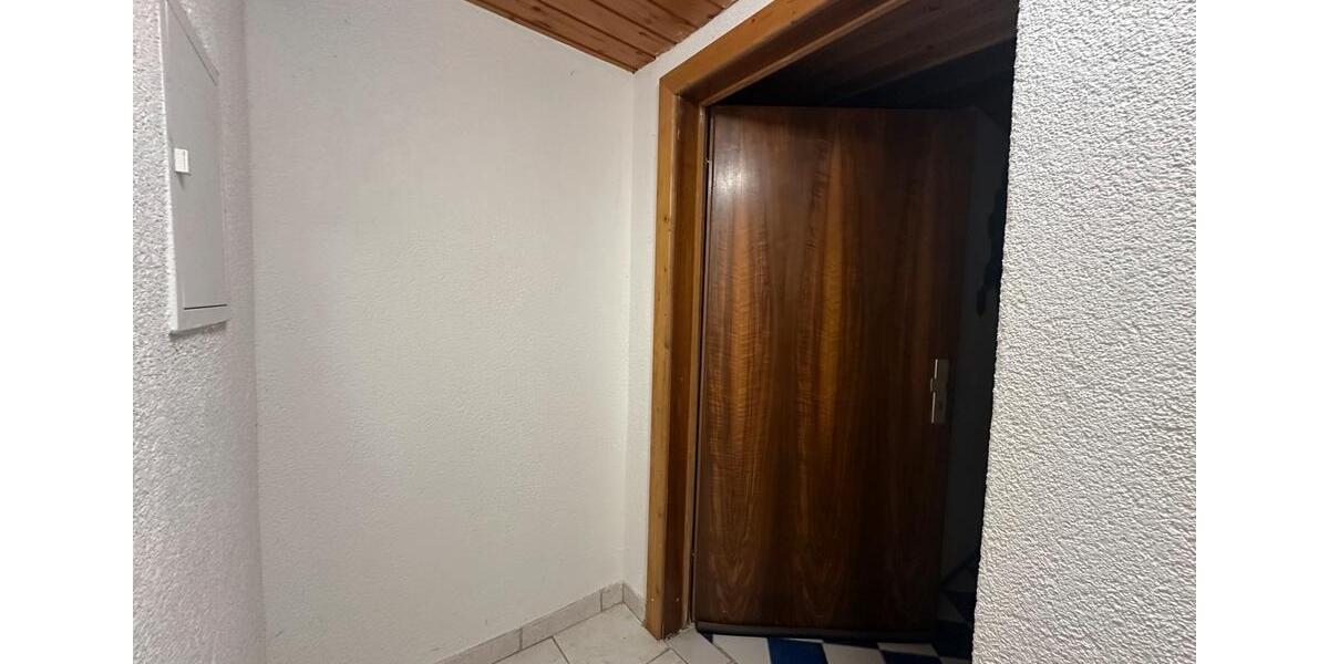 Dachgeschoßwohnung Lustadt - 3 Zimmer, 55 m&sup2;, 600&euro; | Angebot:24479282