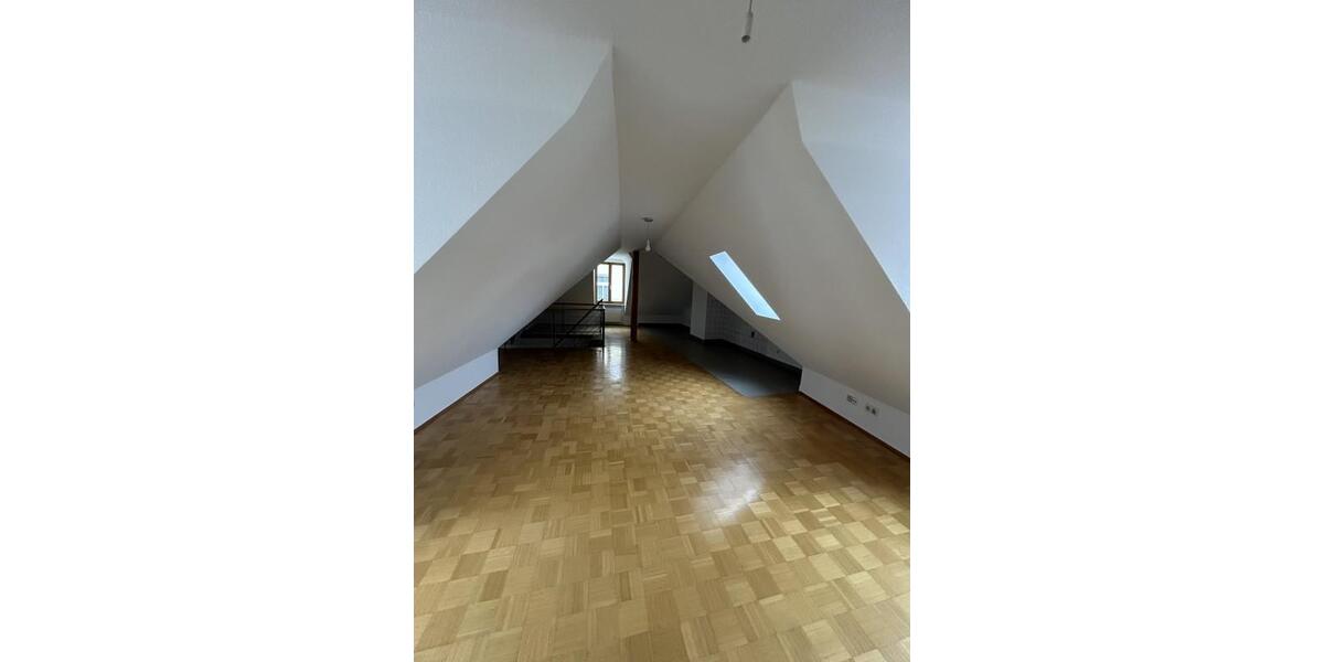 Etagenwohnung Mittweida - 2 Zimmer, 55 m&sup2;, 413&euro; | Angebot:25351043