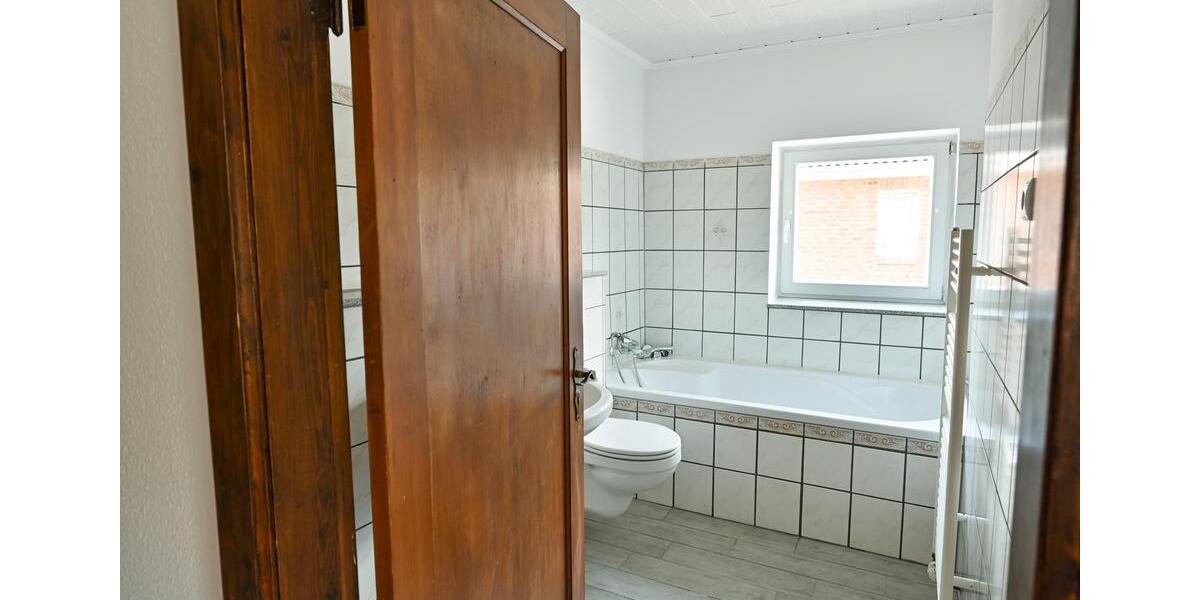 Maisonettenwohnung Bad Segeberg - 4 Zimmer, 82 m&sup2;, 999&euro; | Angebot:25838120