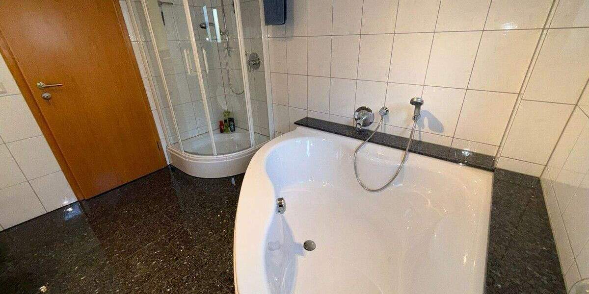 Etagenwohnung Speyer West - 4 Zimmer, 146 m&sup2;, 1.600&euro; | Angebot:25108292