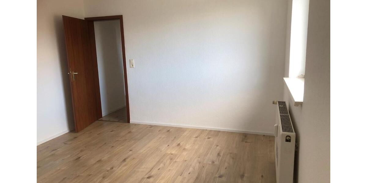 Dachgeschoßwohnung Lübstorf - 2 Zimmer, 62 m&sup2;, 400&euro; | Angebot:26252561