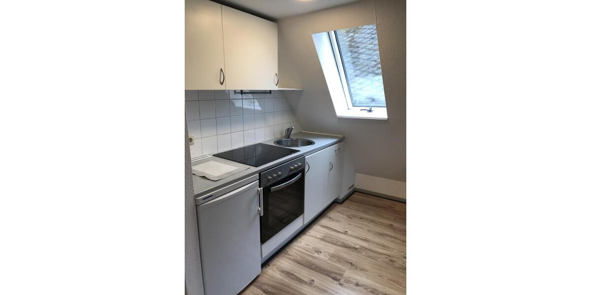 Dachgeschoßwohnung Herborn - 1 Zimmer, 39 m&sup2;, 350&euro; | Angebot:25117997