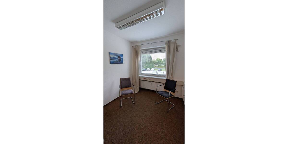 Gewerbeobjekt Schwarzenbek - 1 Zimmer, 305 m&sup2;, 2.595&euro; | Angebot:25778789